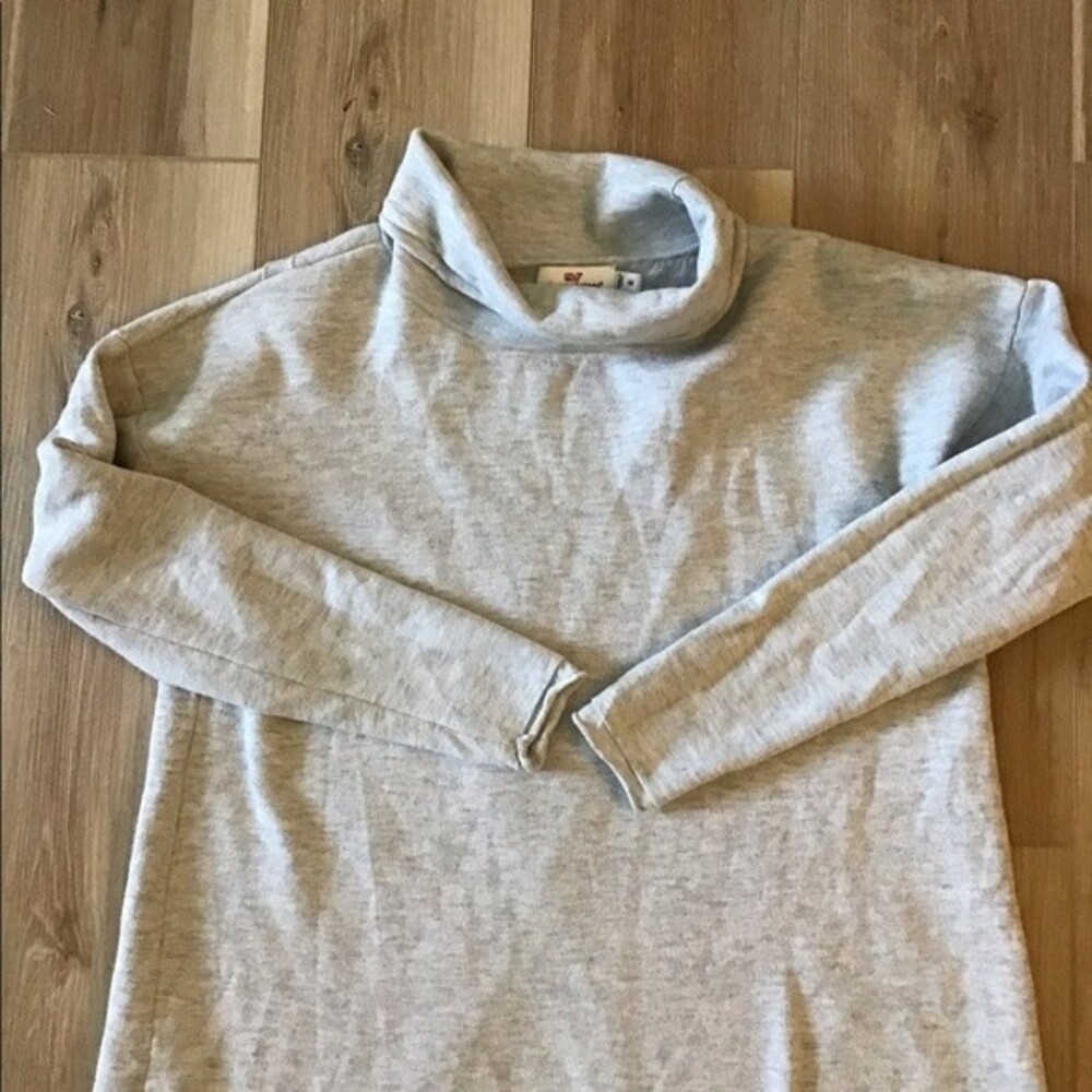 Vineyard Vines Double Jersey Funnel Neck Sweater M
